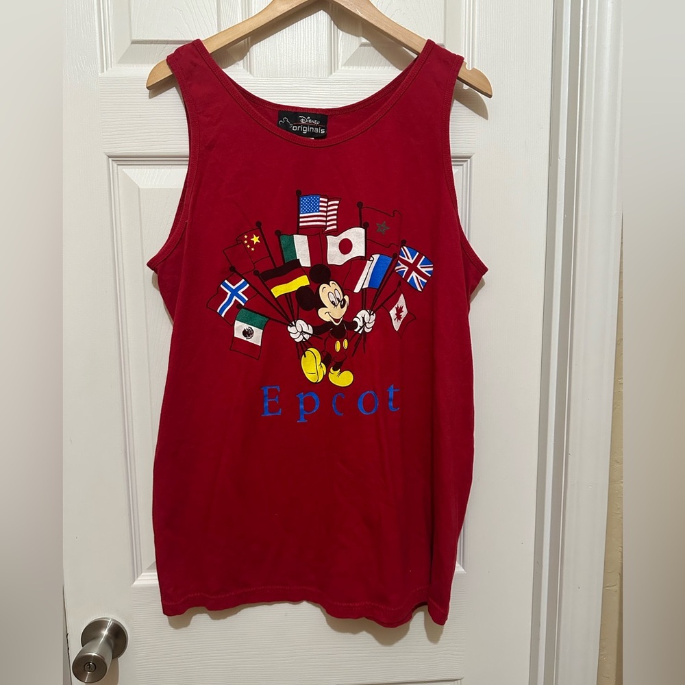Vintage 90’s Disney Epcot Mickey Mouse International Flags Red Tank Top Size XL